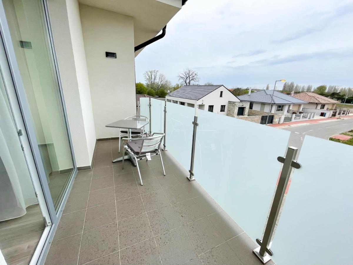 Apartmány Katalin Dunajská Streda Esterno foto