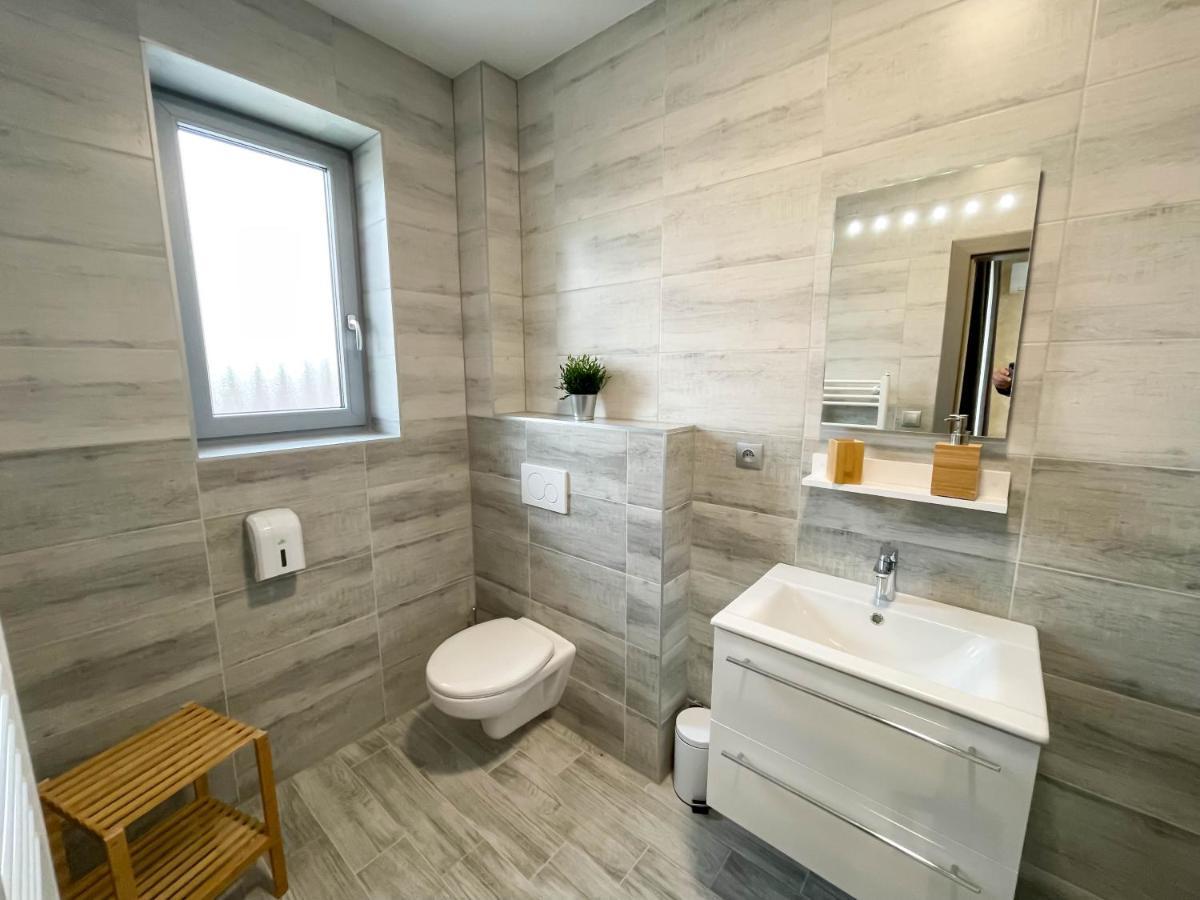 Apartmány Katalin Dunajská Streda Esterno foto