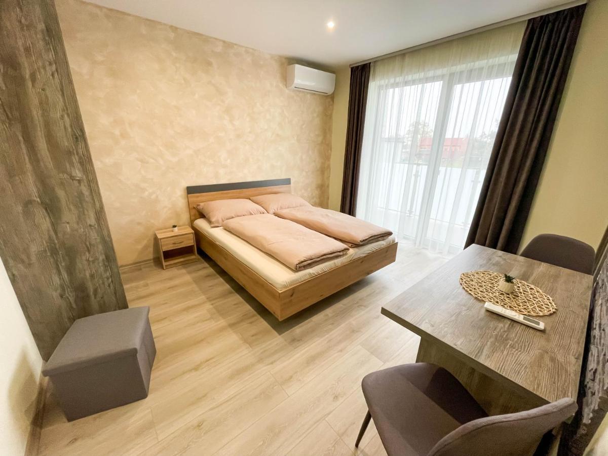 Apartmány Katalin Dunajská Streda Esterno foto