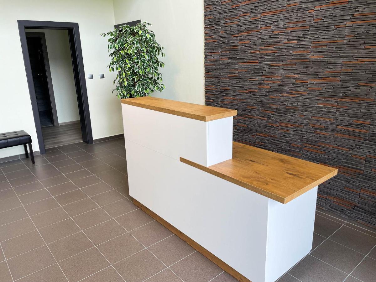 Apartmány Katalin Dunajská Streda Esterno foto